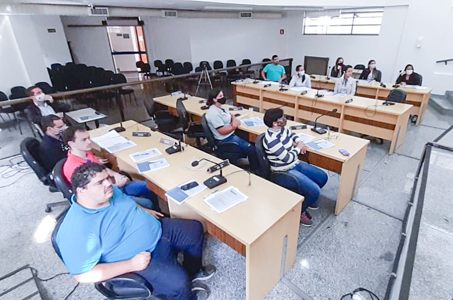 Câmara Manhuaçu curso redação oficial Escola Legislativo