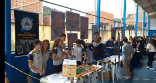 Feira Regional de Tecnologia e Inovação Robótica Educacional Manhuaçu