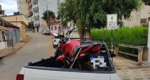 PM recupera moto furtada Matipó