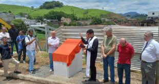 Manhuacu pedra fundamental nova ponte (3)