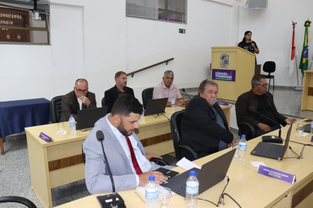 Audiencia Educacao Camara Manhuacu (1)