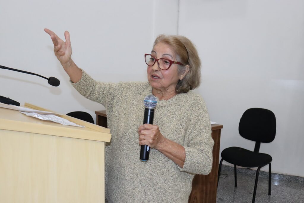 Audiencia Educacao Camara Manhuacu (1)