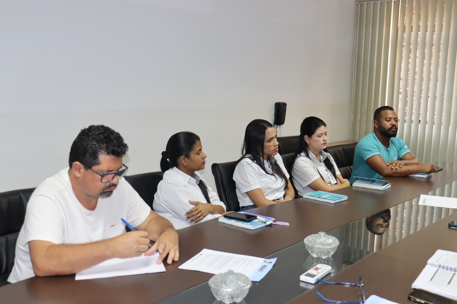 Camara Manhuacu reuniao saude 31 08 26 (1)