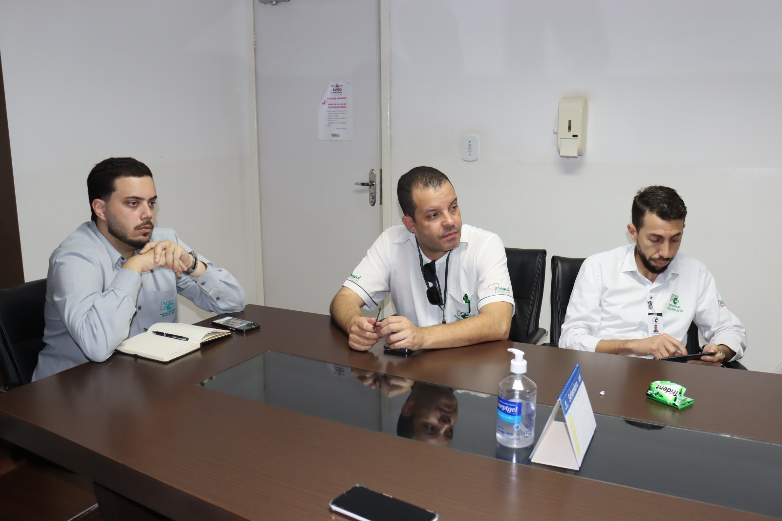 Camara Manhuacu reuniao saude 31 08 26 (1)